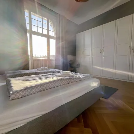 Wohnperle*grossergarten*villa Апартаменты Дрезден